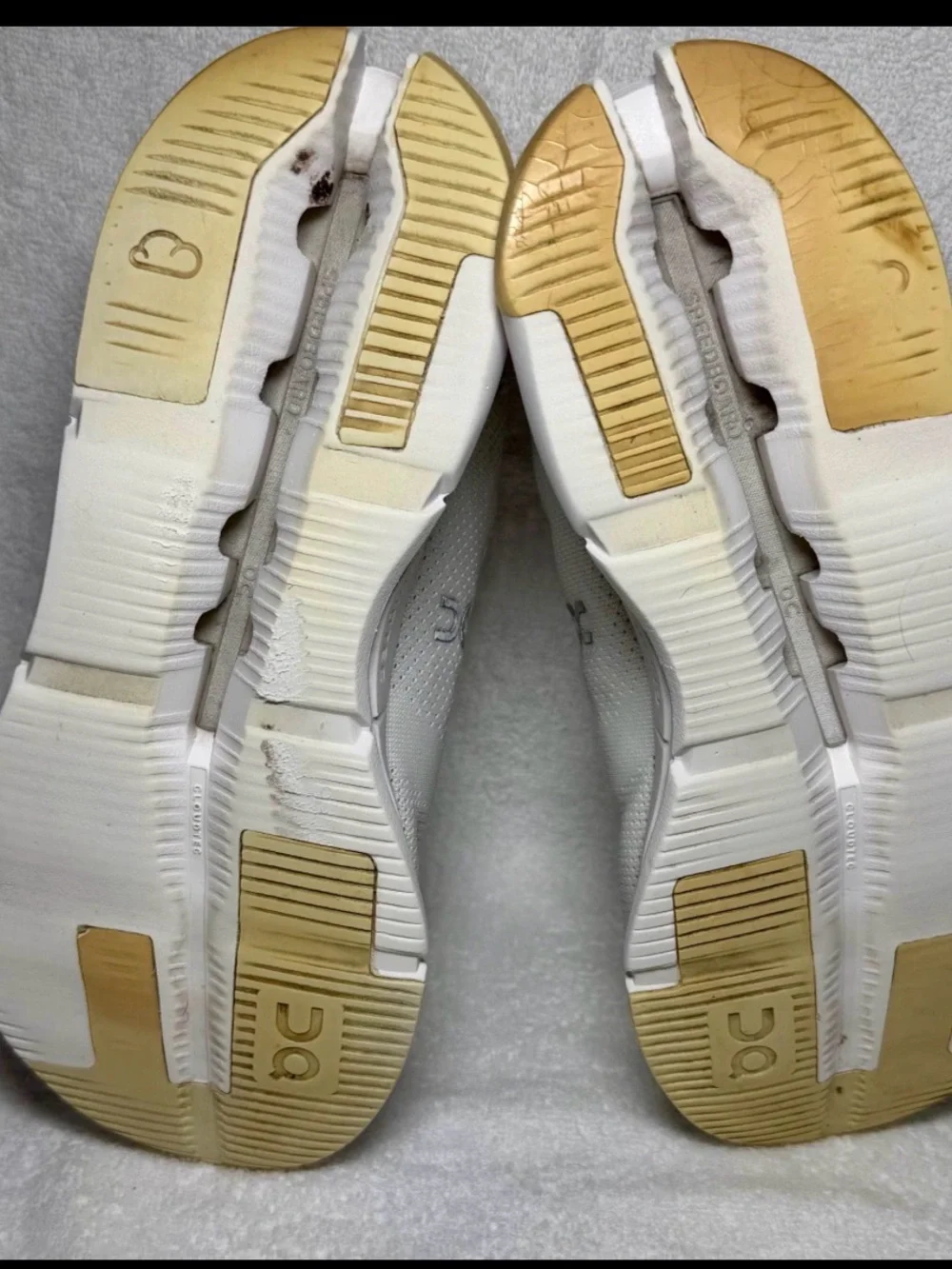 On Running lightweight white